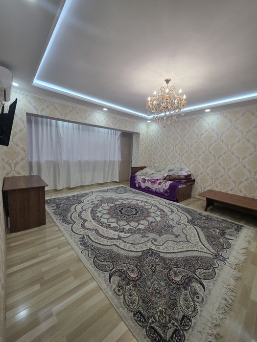 Yunusobod kuruk yonida joylashgan 3-xonalik uyni ijaraga beriladi