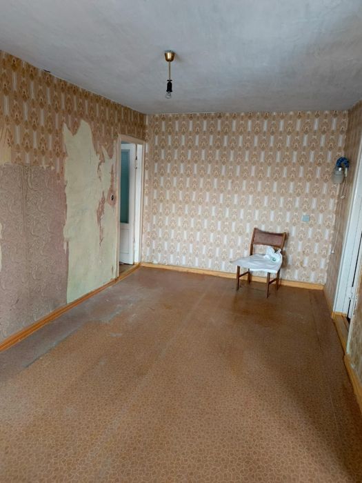 Продам 3 ком кв 44 м2 в районе 3 школы