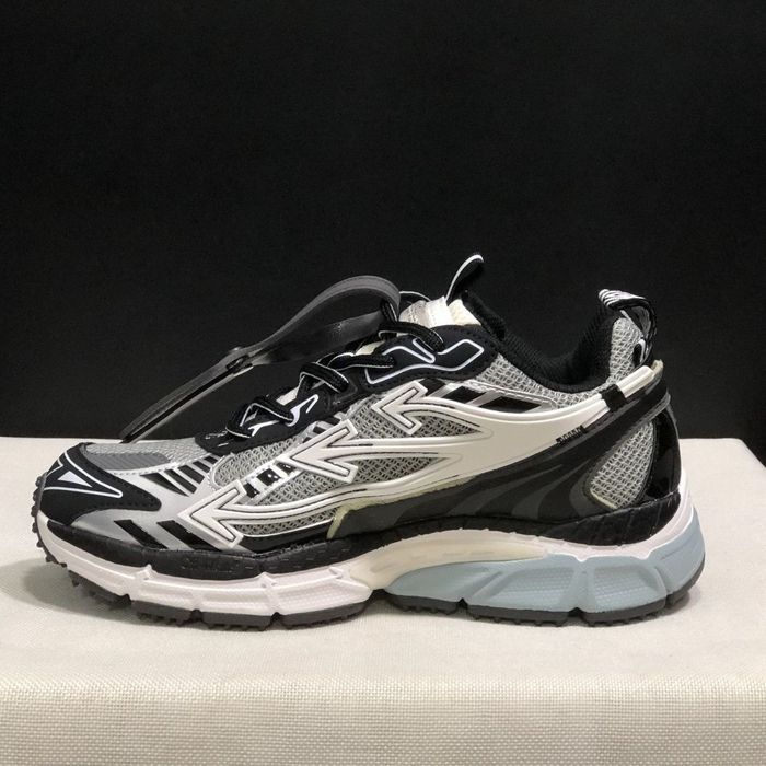 Кроссовки Off-White