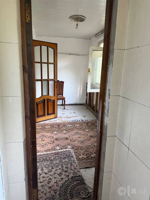 Сомон бозор 2 этаж, 4 хонали Нархи 600$ аренда