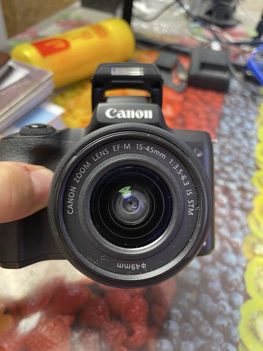 Canon m50 камера
