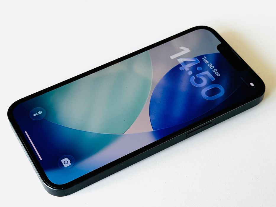 Iphone 13 256GB Black 100% Батерия! Гаранция 6 месеца