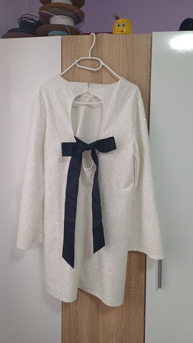 Продавам дамска рокля