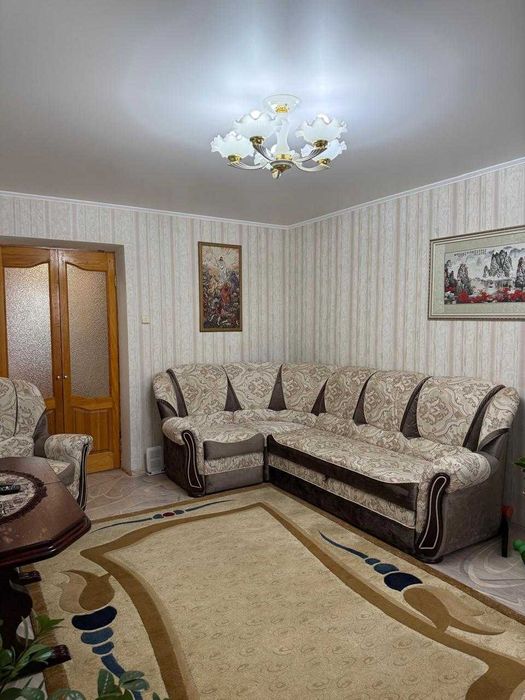 Продам 3-комн квартиру в Центре