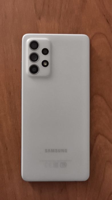 Продам Самсунг А52