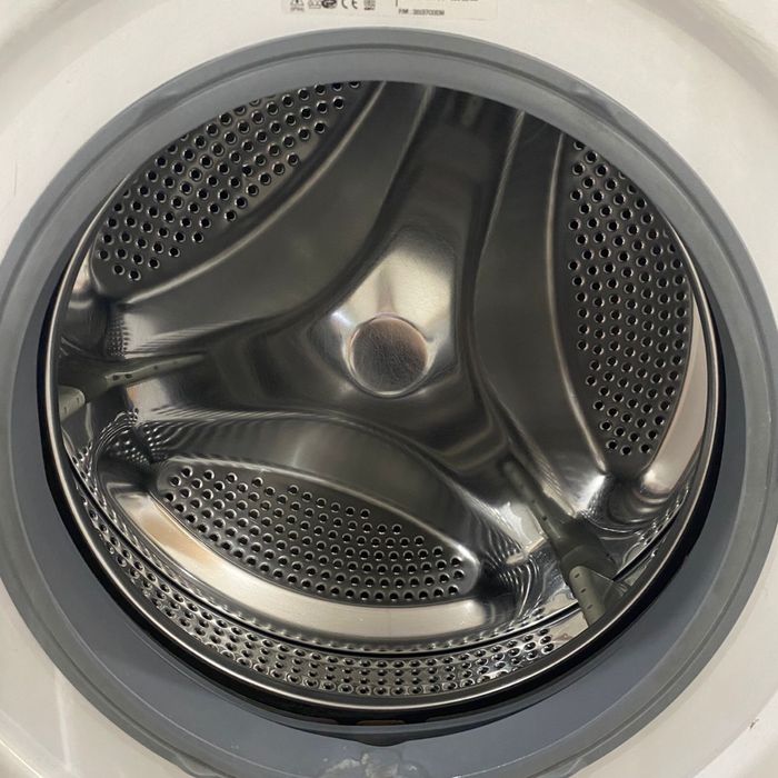 Продам стиральную машину