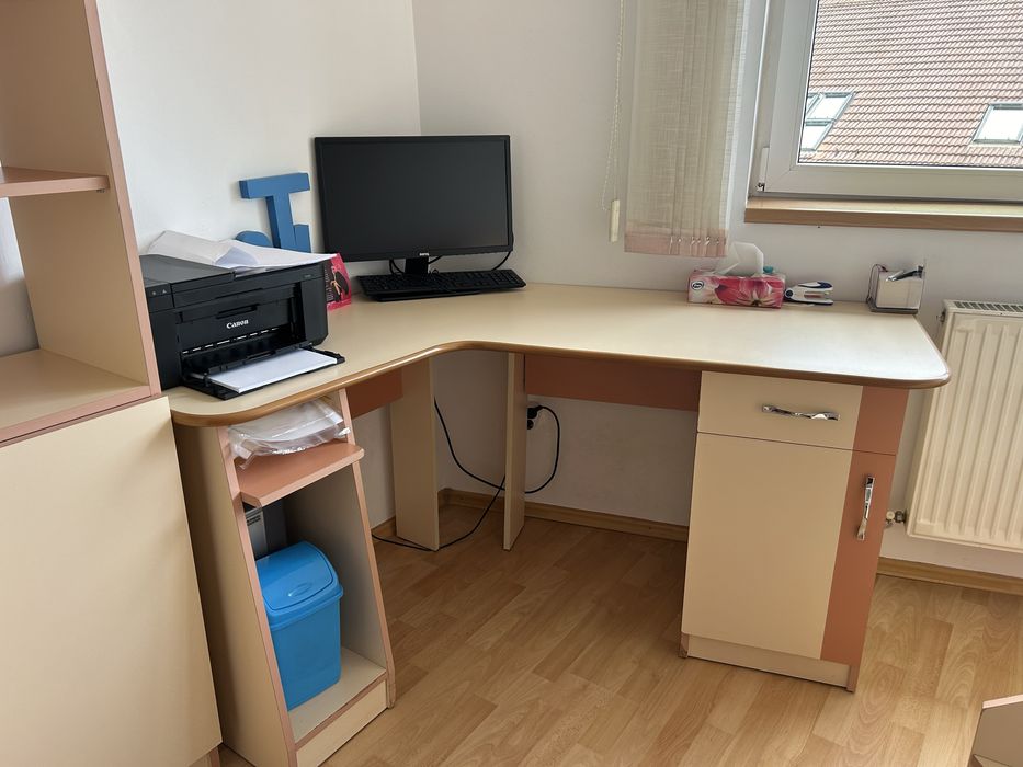 Vand mobilier dormitor copii/adolescenti