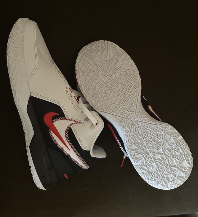 Оригинални маратонки Nike LeBron
