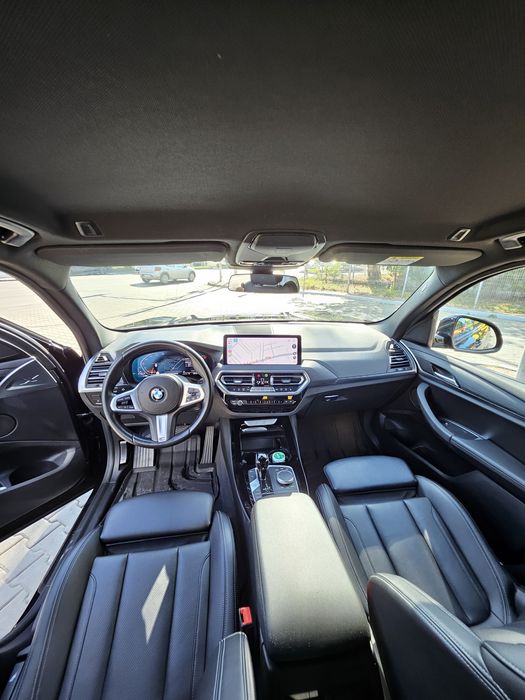 BMW X3 2.0 Benzină – 184 cp – An 2022 36000km

Mașină în stare impecab