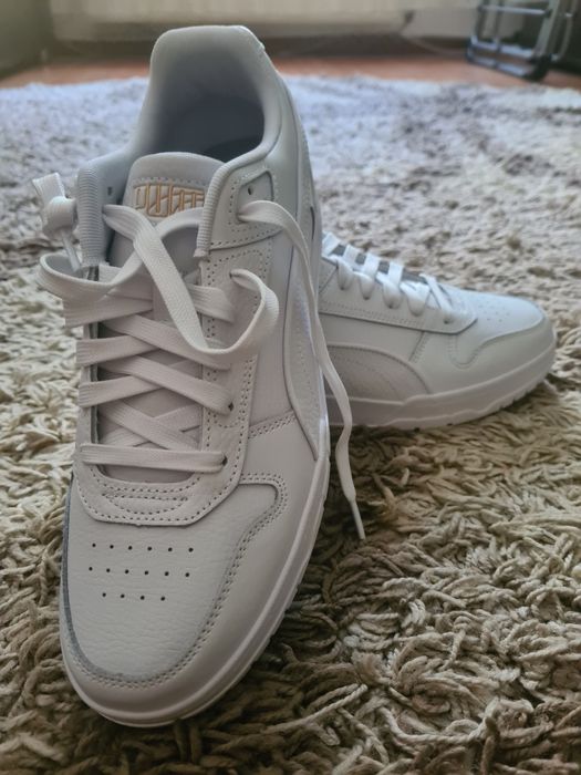 Adidasi puma  nr 44