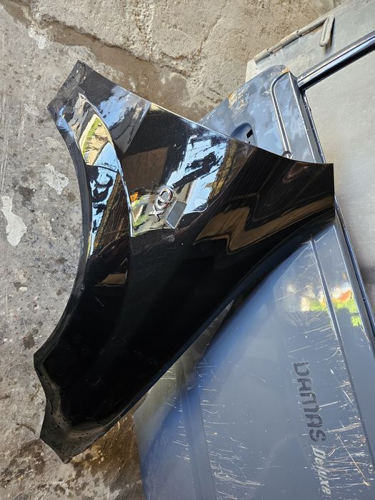 Gentra o'ng krilo kraska toza