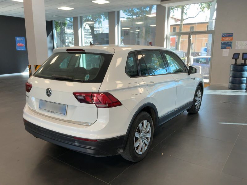 Volkswagen Tiguan 1.6 TDI Urban BlueMotion Tech 2018