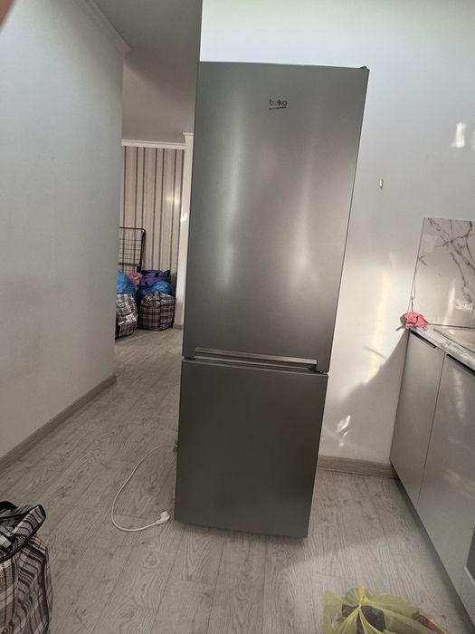 Холодильник beko