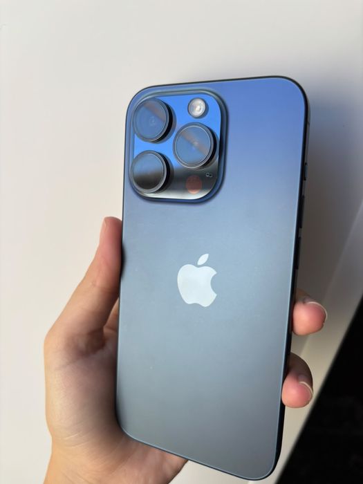Продам или обменяю Iphone 15 pro