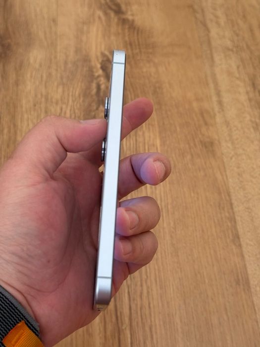 Samsung S25 8/128гб (8Elite)