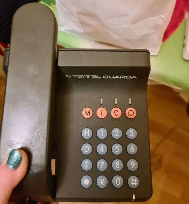 Стационарный проводной телефон  TRITEL GUARDA