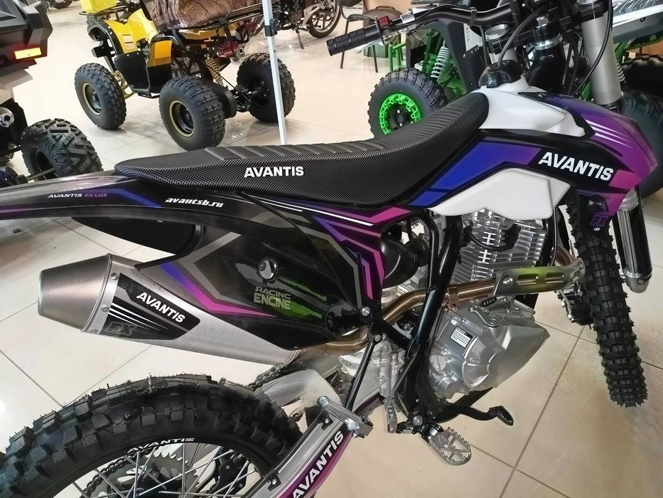 Мотоцикл Avantis A3 Lux (PR250/172FMM-5, 6 ст.)