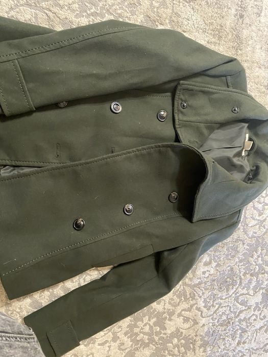 Продаються полупальто