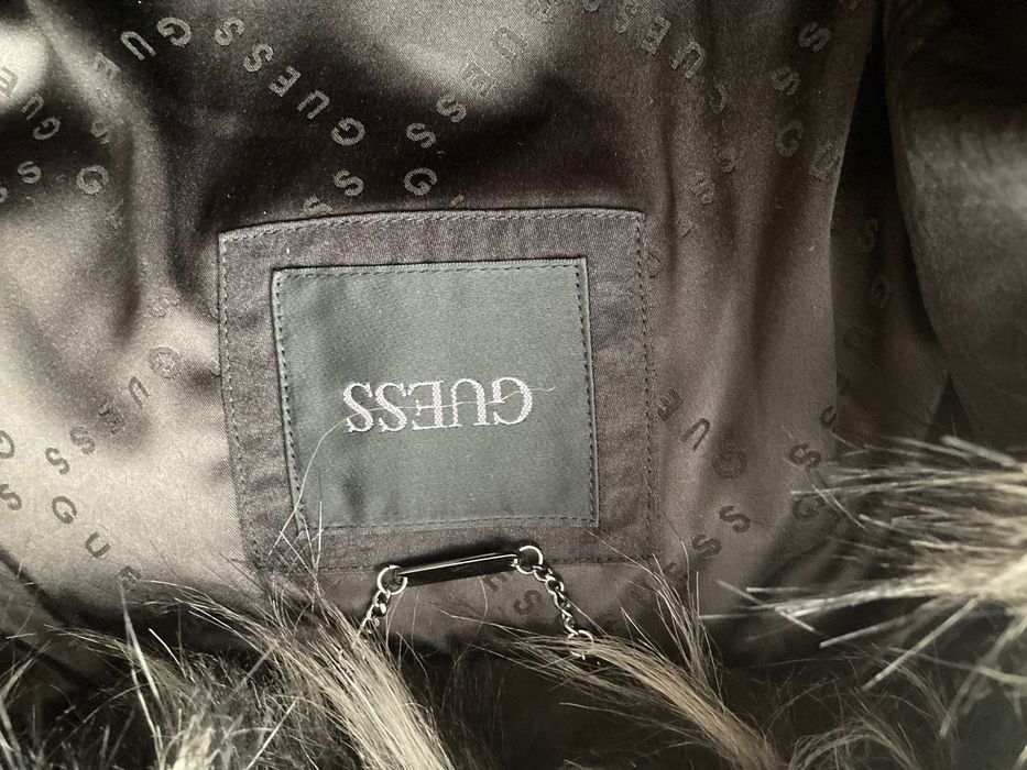 GUESS оригинално зимно  яке