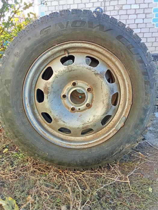 Резина R16 215/65