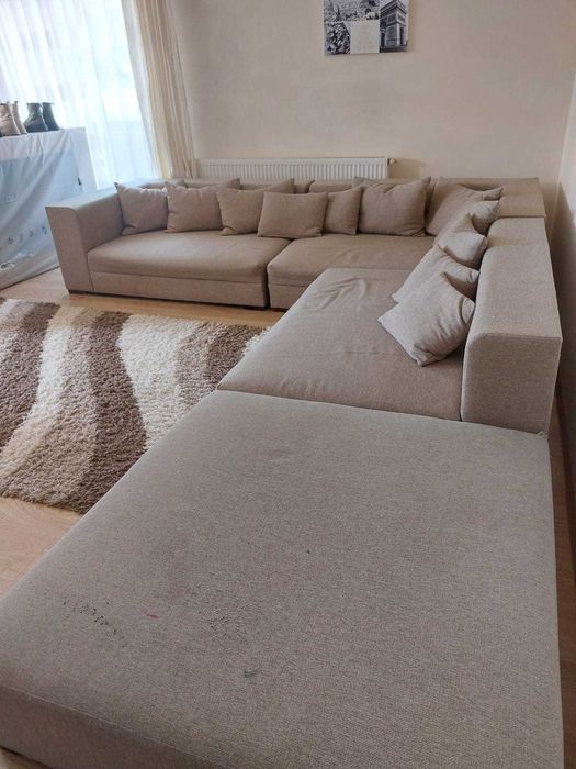 Coltar living plus taburet.