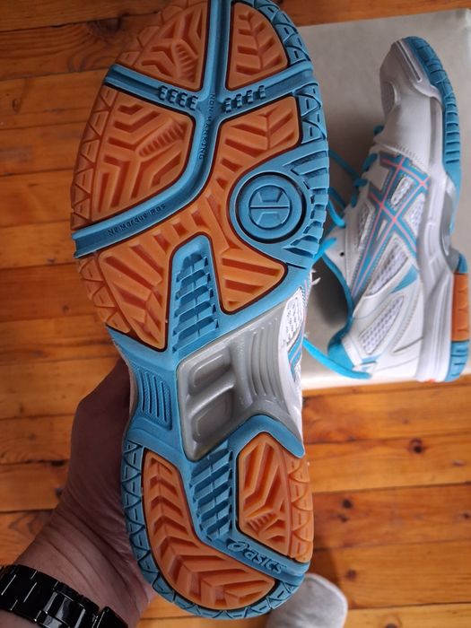 Дамски маратонки Асикс 39