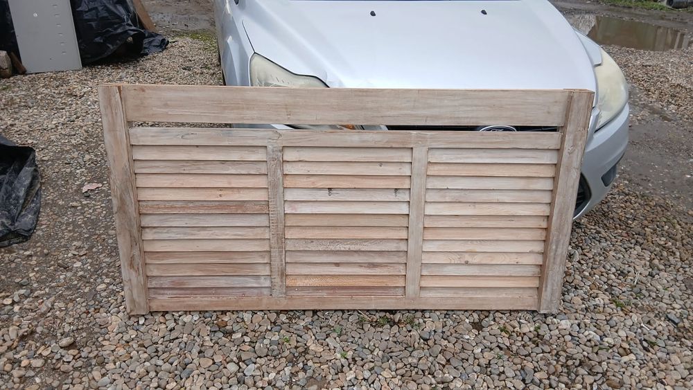 Mobilier vechi lemn masiv 300 lei