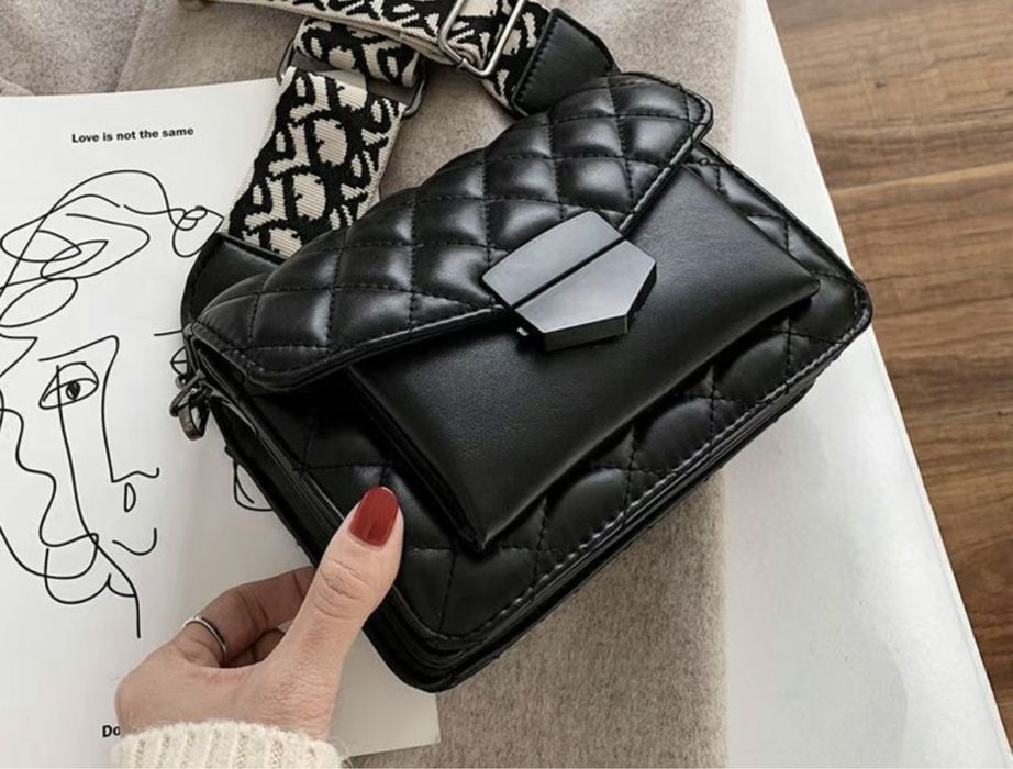 Продам классную сумку кросс боди