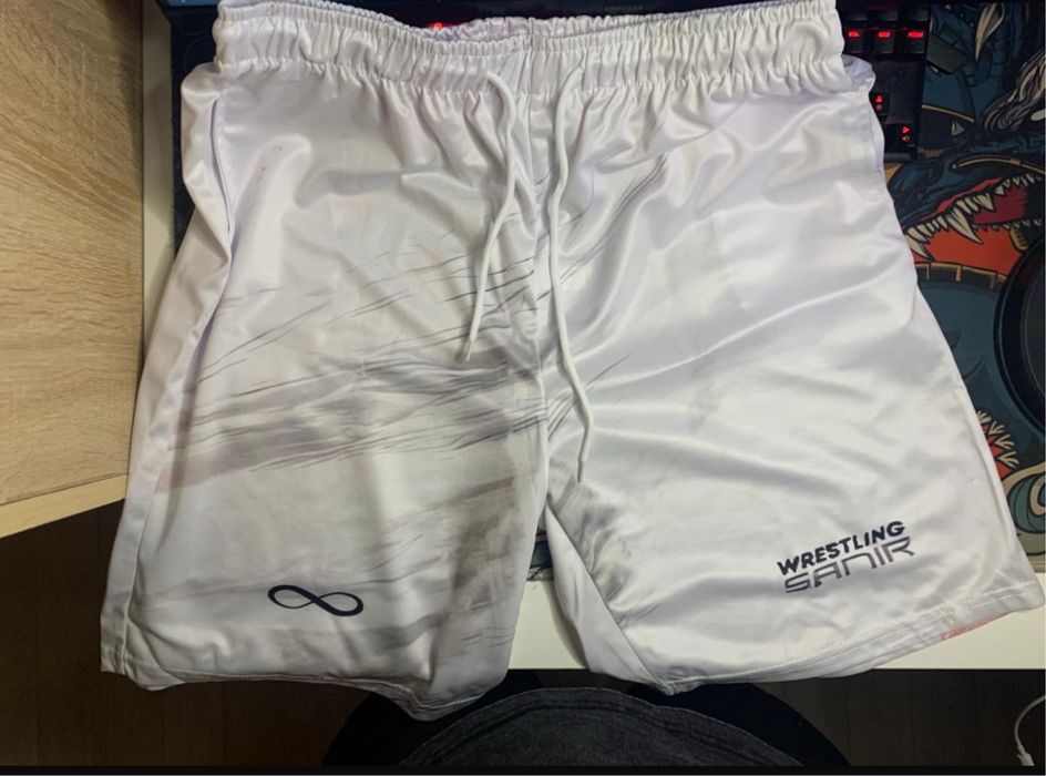 рашгард Сабр в наличие