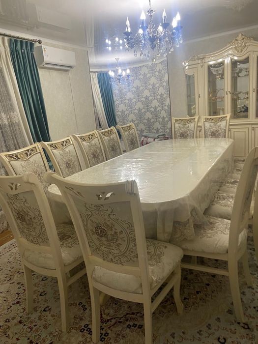 Стол  орындыгымен