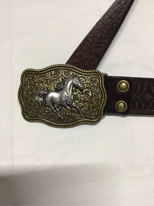 Curea  evenimente barbati