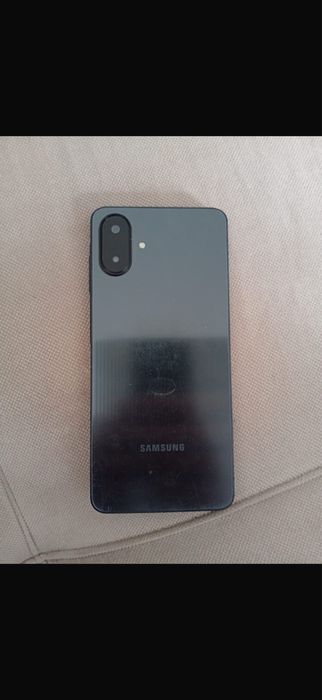 Samsung A7 телефон