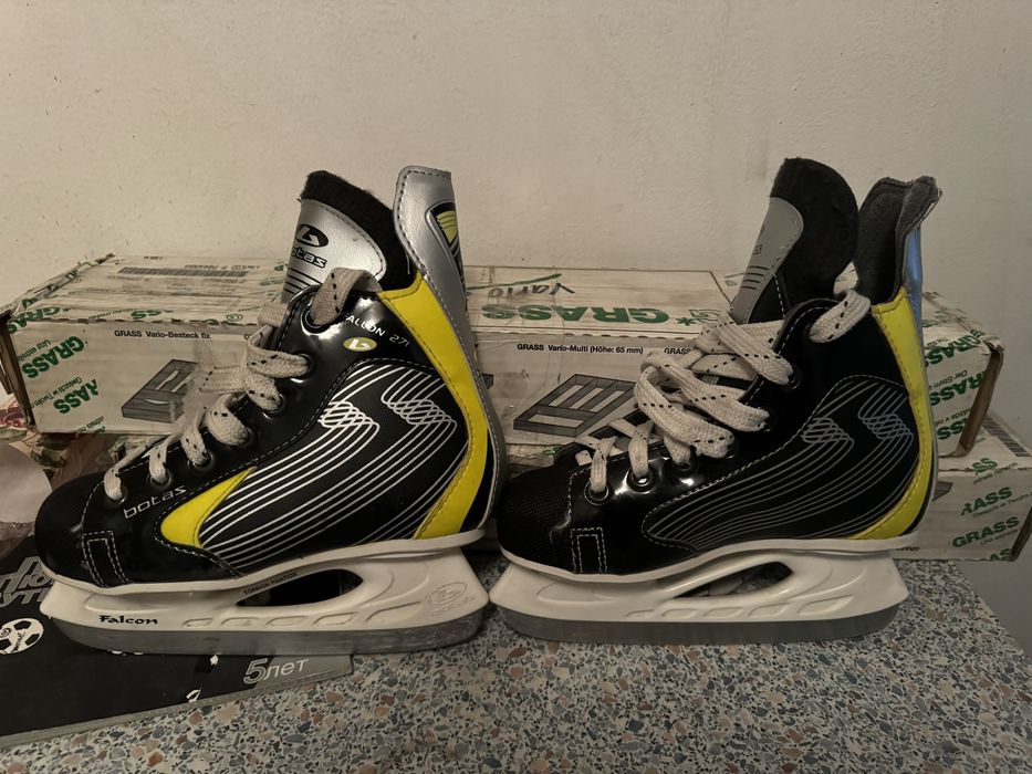 Коньки фирменные