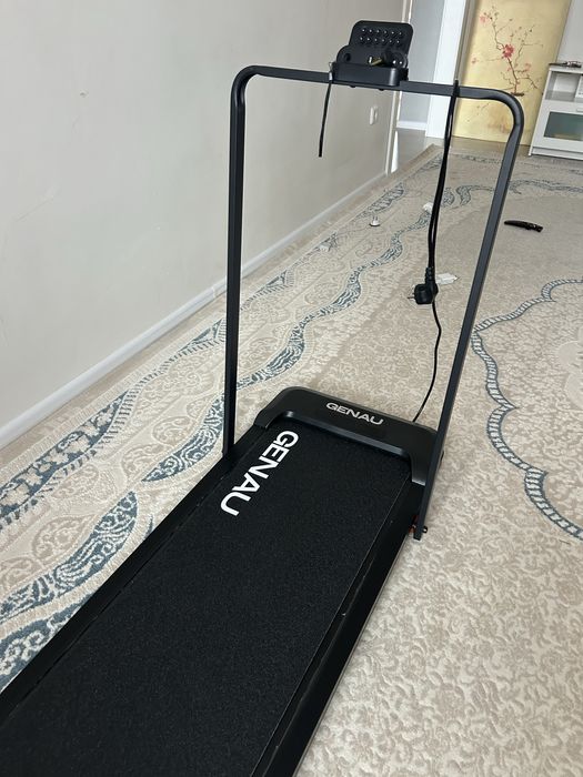 Беговая дорожка Genau
