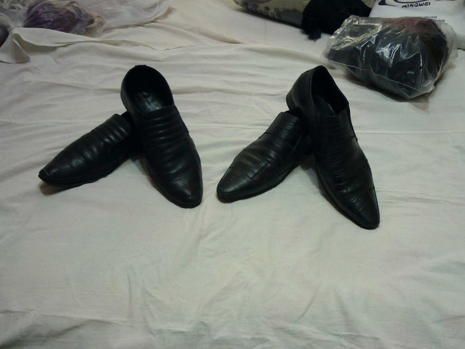 Продаются мужские кожаные туфли