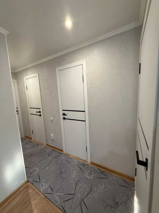 продается 3- комнатная квартира