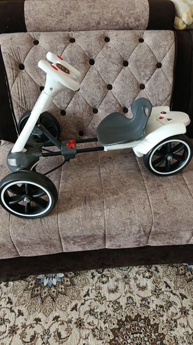 Электромобил детский