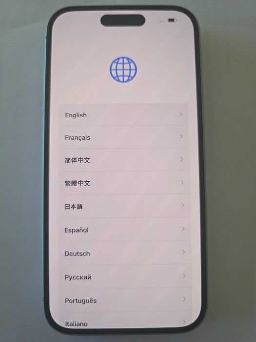 Продавам iPhone 15 256GB Green