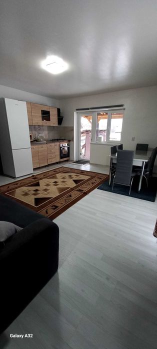 Casa moderna de vanzare