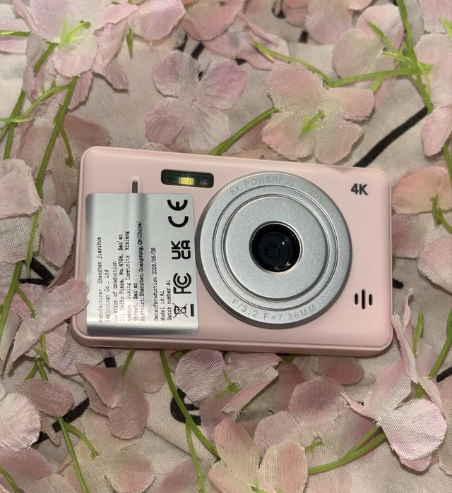 цифровая фотокамера