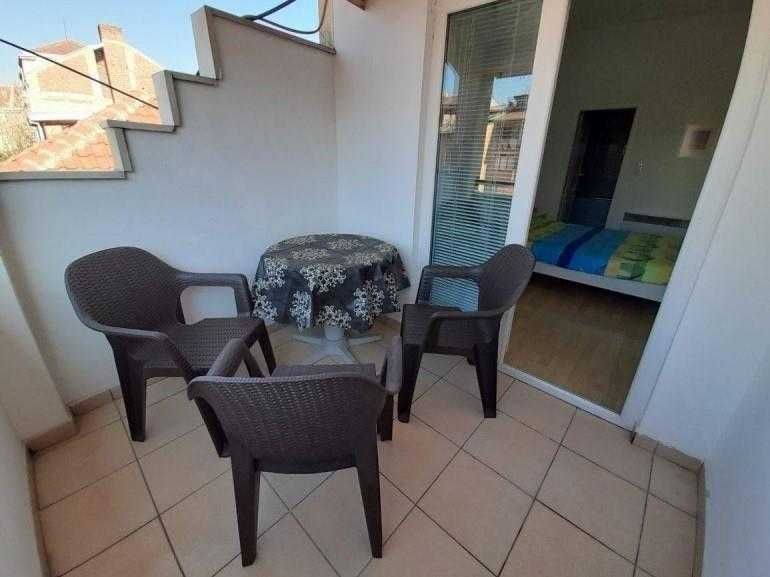 Двустаен имот в кв.Дружба 1