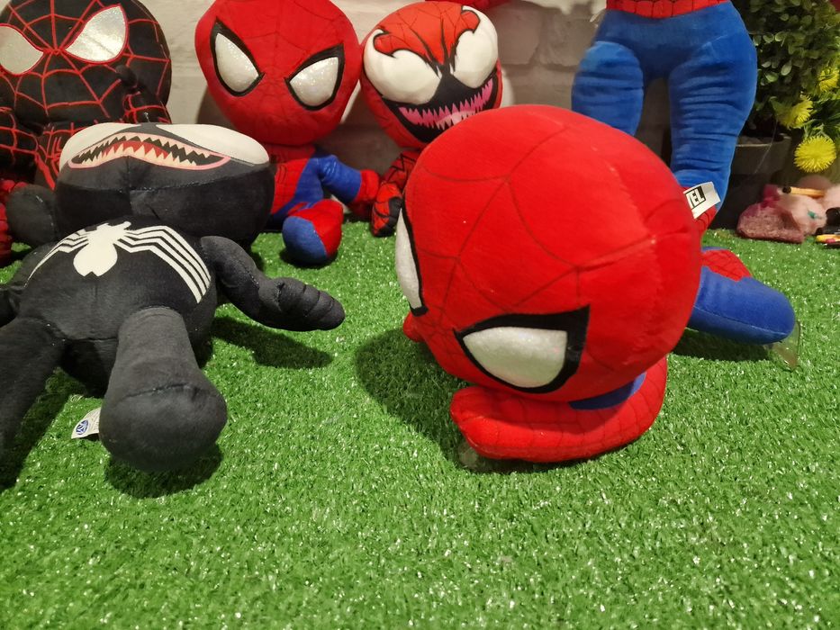 Спайдърмен играчки Марвел светещи свирещи