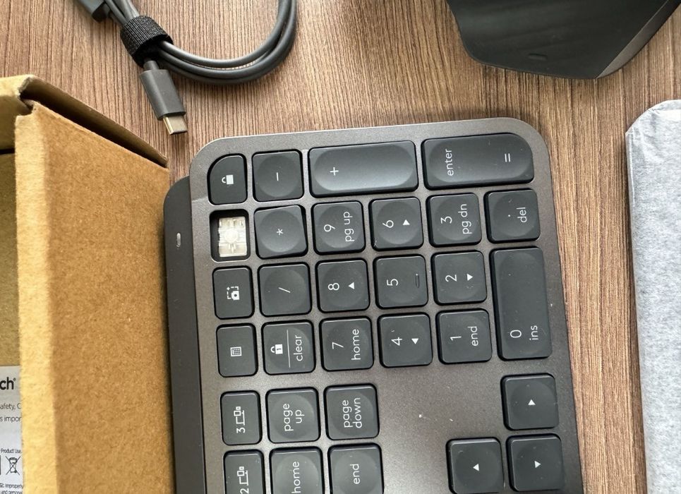 Logitech mx keys s combo