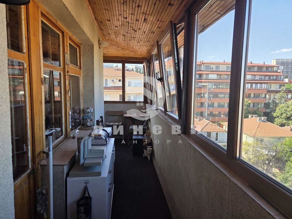 Продава се Тристаен апартамент в Стара Загора, Била - 66 кв.м за 1743 €/кв.м - Снимка #4