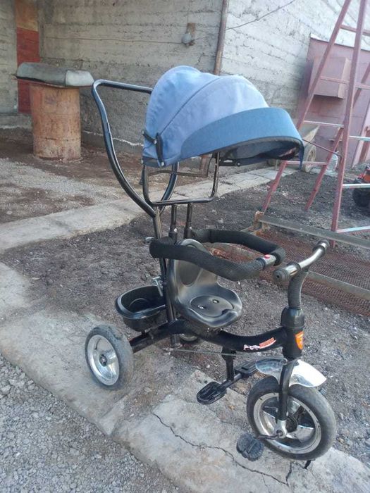 Детский трёхколёсный велосипед