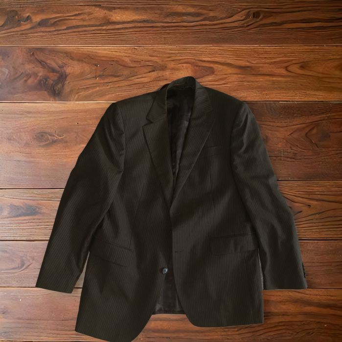 Лот от най-висококачествени сака