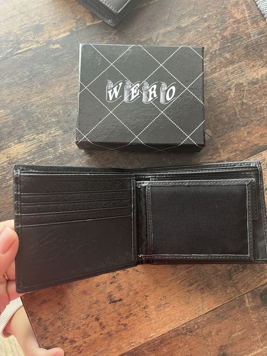 Нов кожен мъжки портфейл