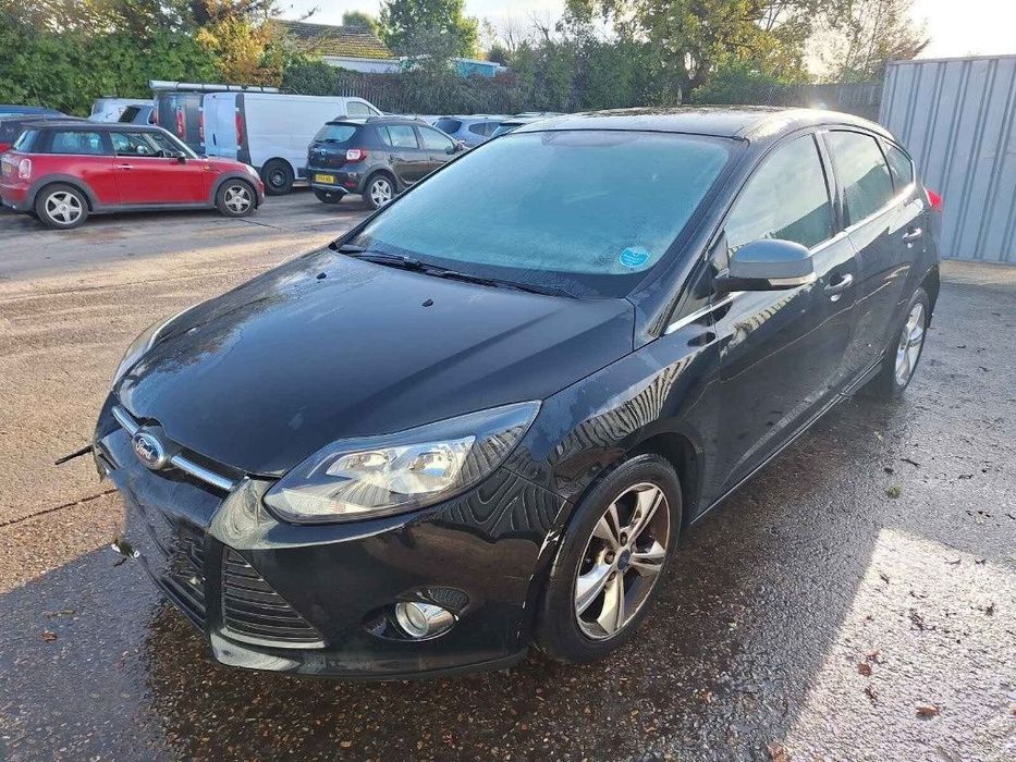 Oglinda stanga completa Ford Focus 3 2012 HATCHBACK 1.0 TC