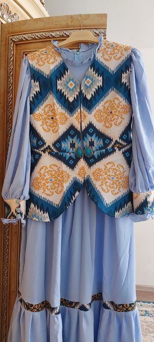 Двойка платья                            .