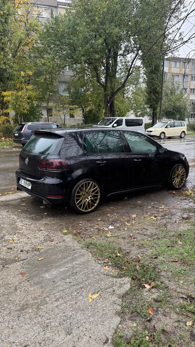 VOLKSWAGEN Golf 2009 — imagine 2